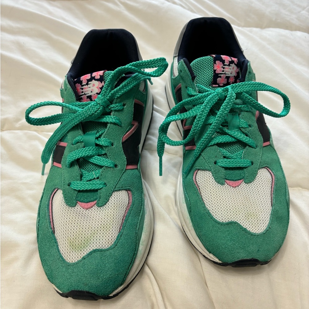 New Balance 57/40 Women’s Sneakers